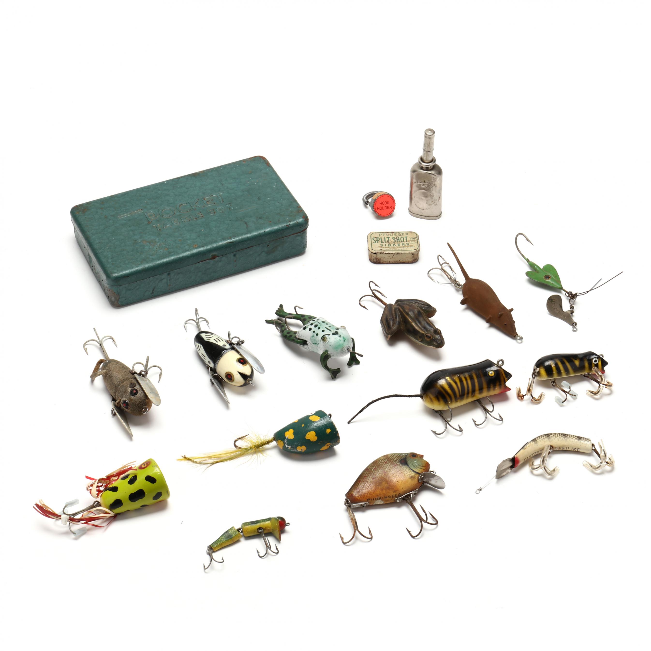 Sixteen Vintage Fishing Lures (Lot 1472 - Fall Sporting Art AuctionOct 12,  2023, 10:00am)