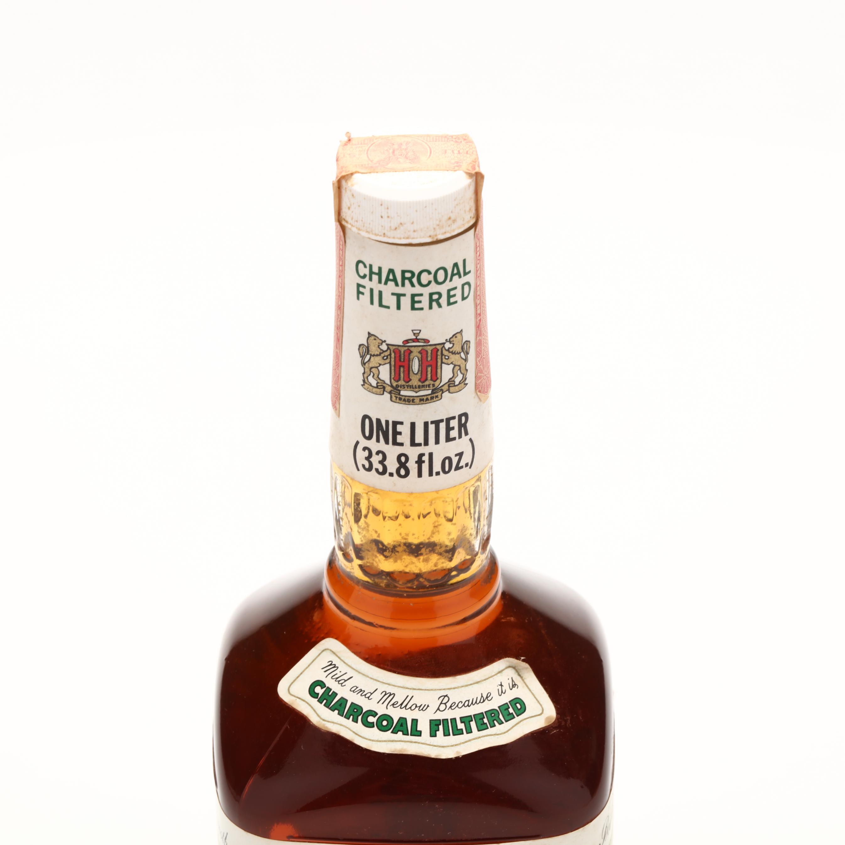 ジ*ル様 HEAVEN HILL Old Style Bourbon Heaven Hill Old Style Kentucky Straight Bourbon Whiskey