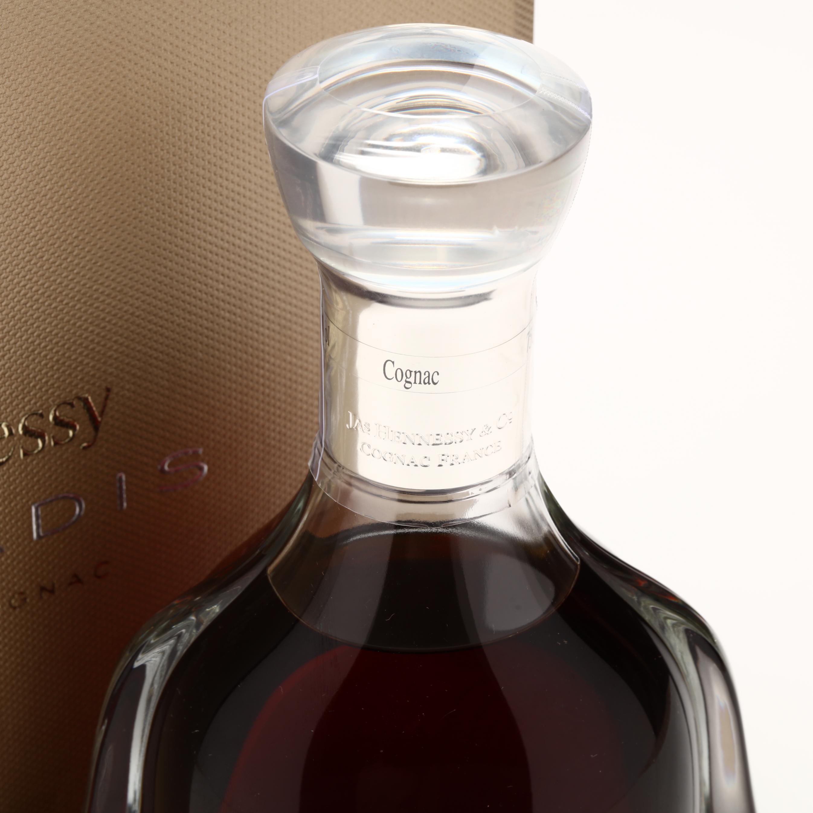 Hennessy Paradis Cognac Decanter (Lot 8088 - Rare SpiritsOct