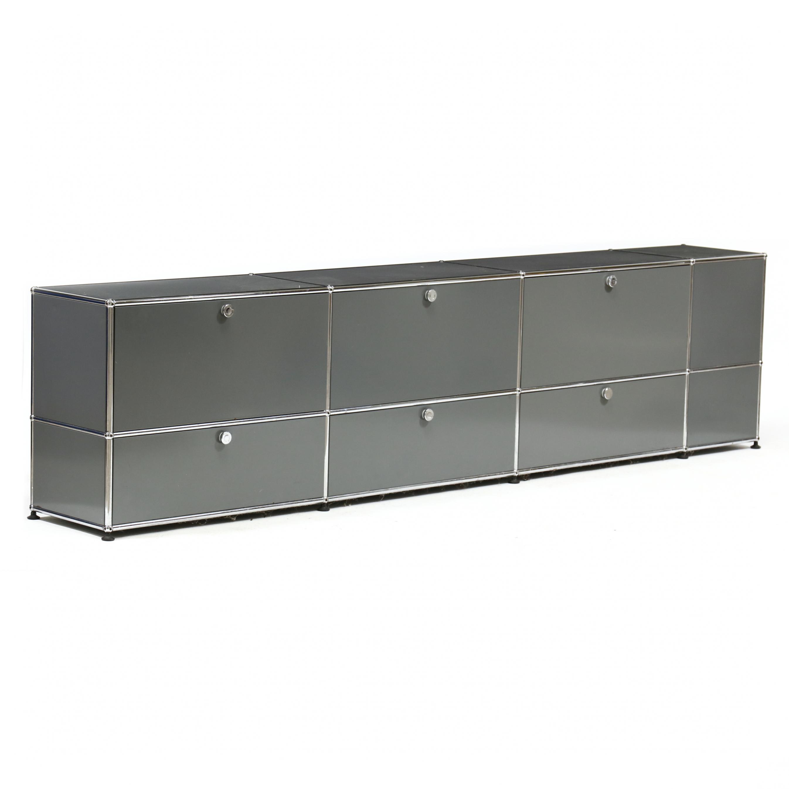 USM Haller, Steel and Enamel Long Storage Cabinet (Lot 2093 - Fall