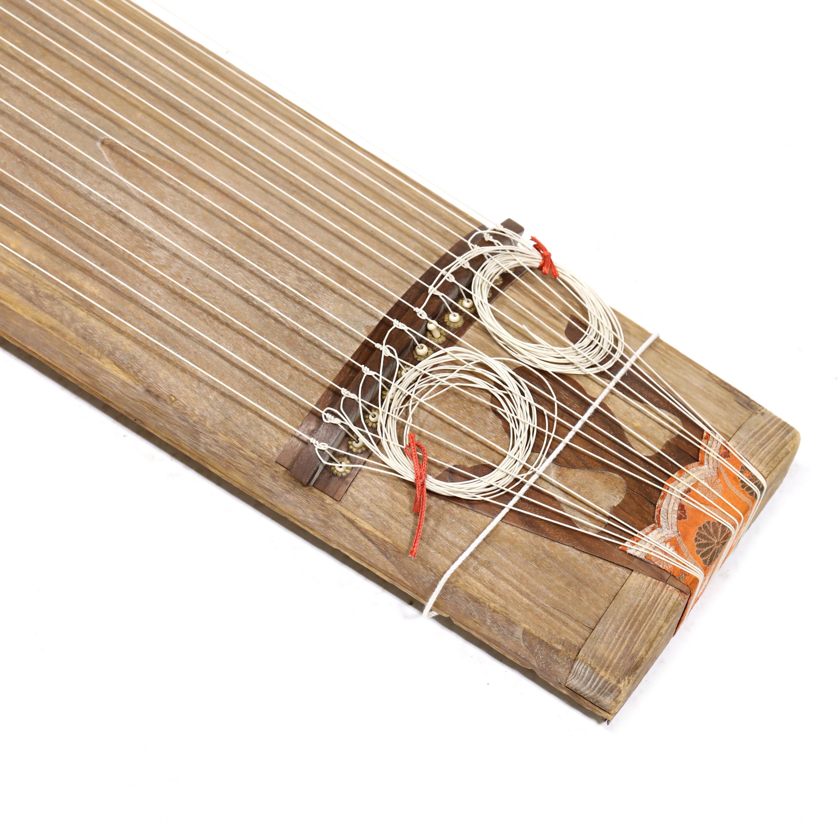 A Japanese Classic Koto Instrument (Lot 3054 - Fall Estate