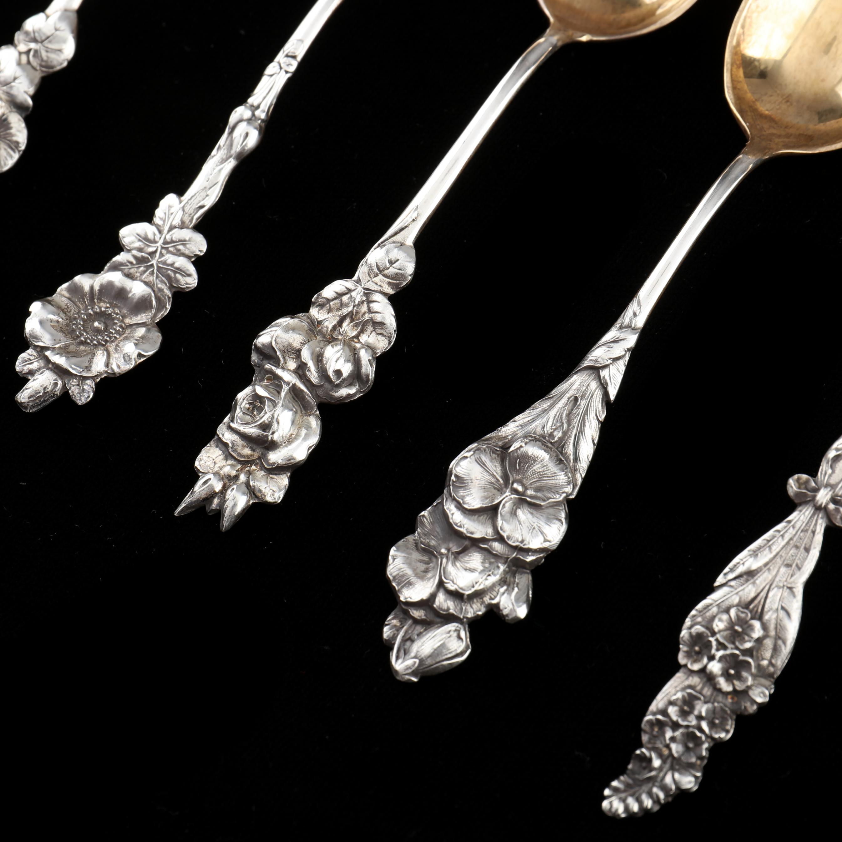 A Boxed Set of Eight Reed & Barton Harlequin Sterling Silver Five 