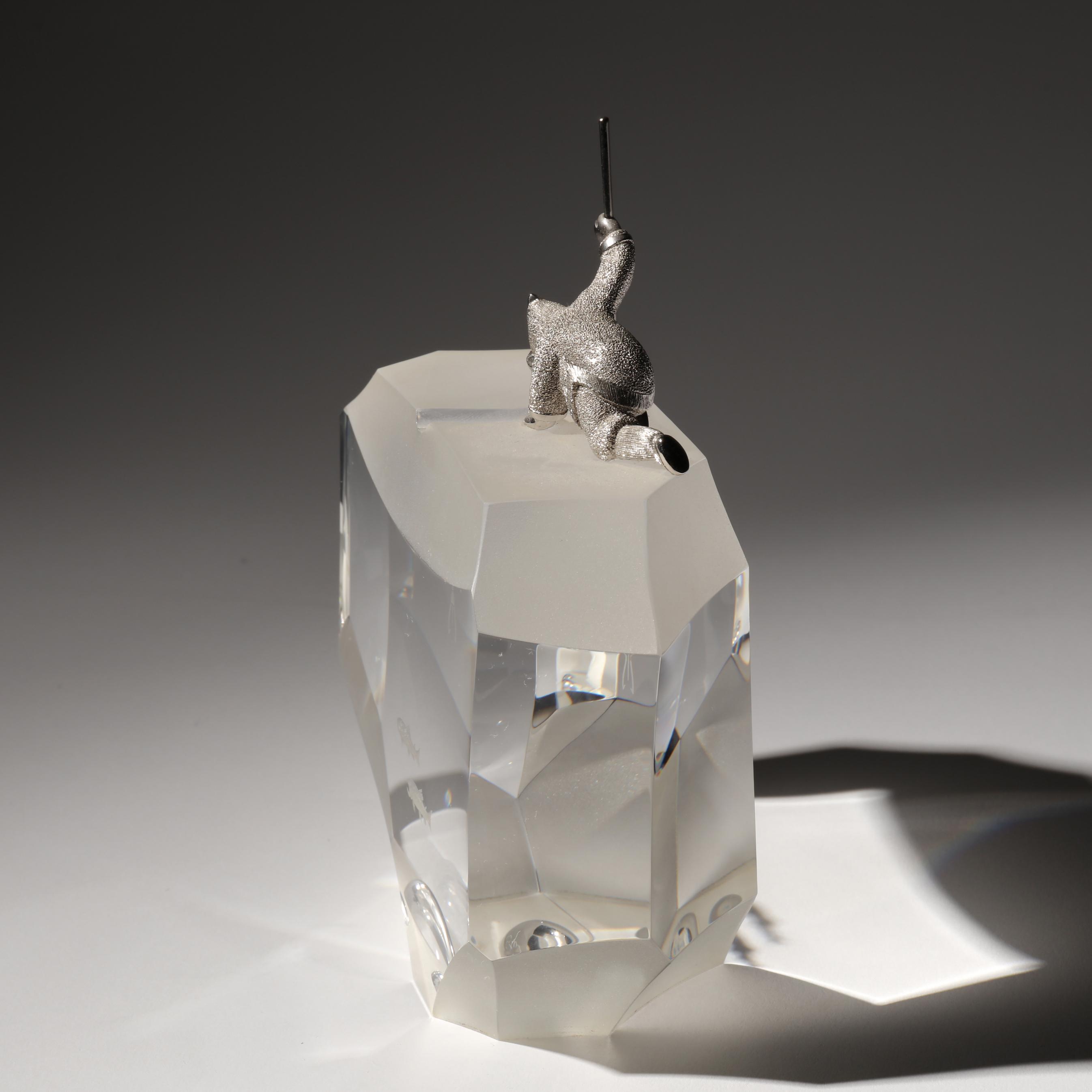 スチューベン　STEUBEN 北極の漁師　FISHERMAN クリスタル　置物 Vintage Steuben Crystal Arctic Fisherman Sculpture (American