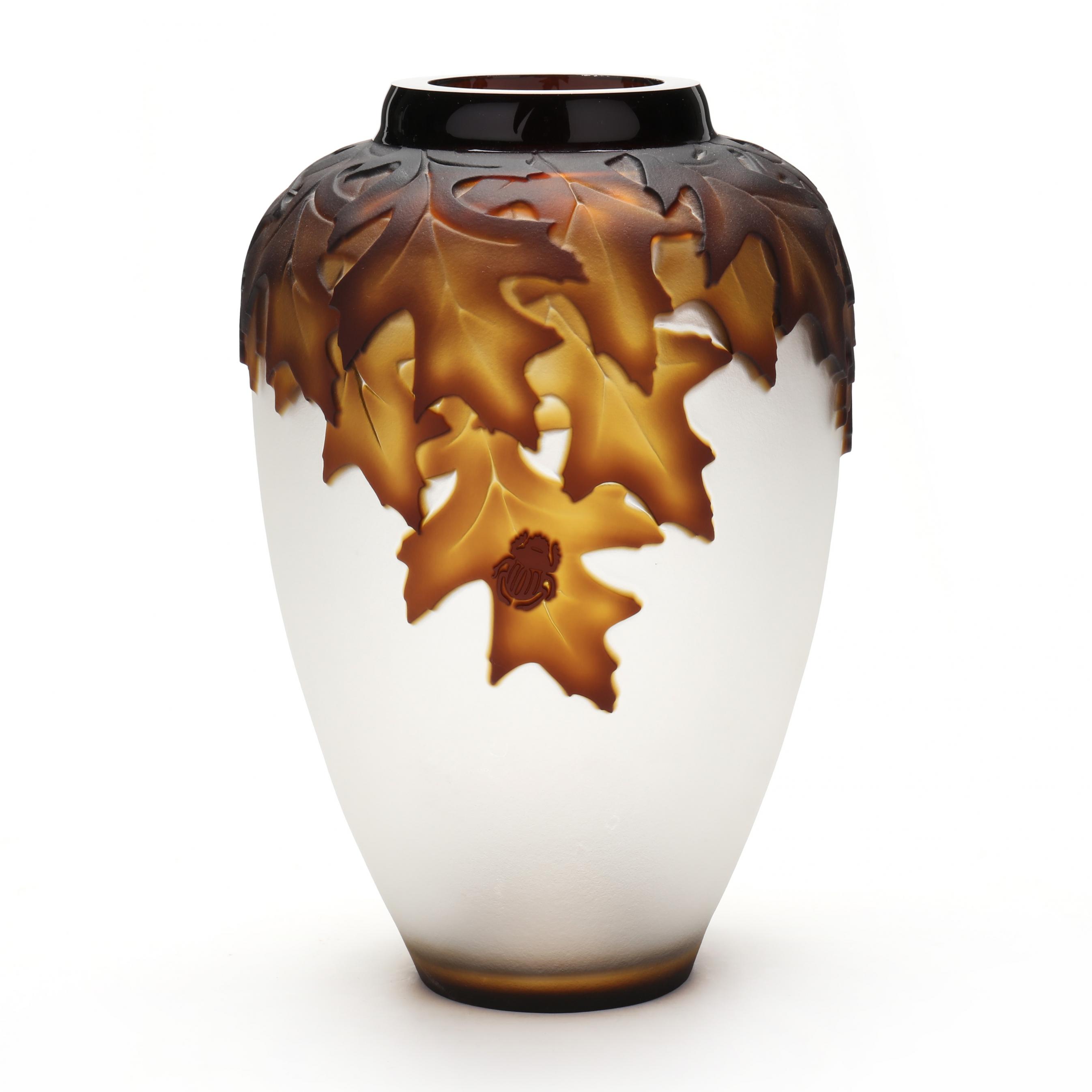 Kelsey Murphy, Pilgrim Glass Company Oak Leaf Cameo Vase (Lot 4065