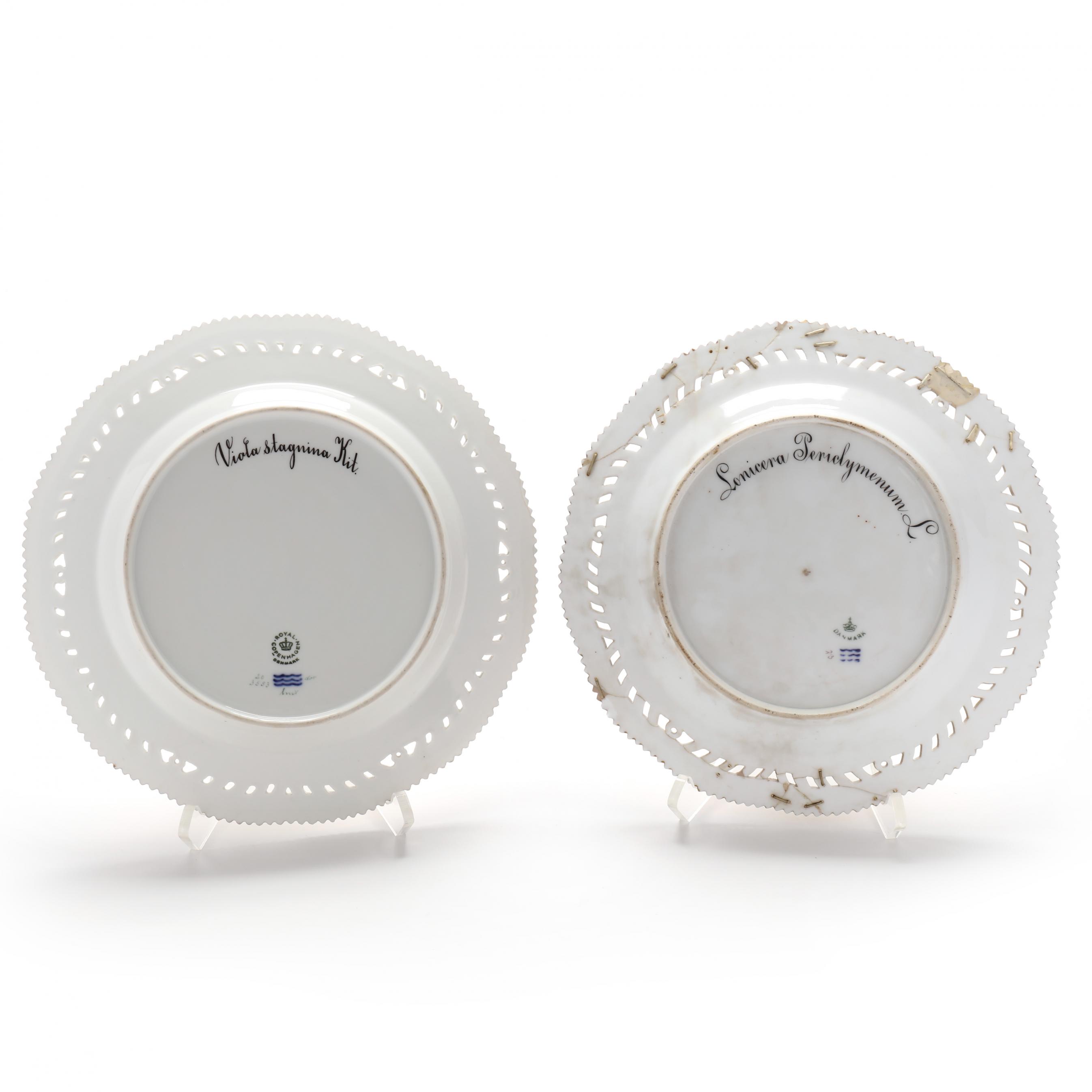   Flora Danica 皿 2枚セット Two Royal Copenhagen Flora Danica Openwork Plates (Lot 2006