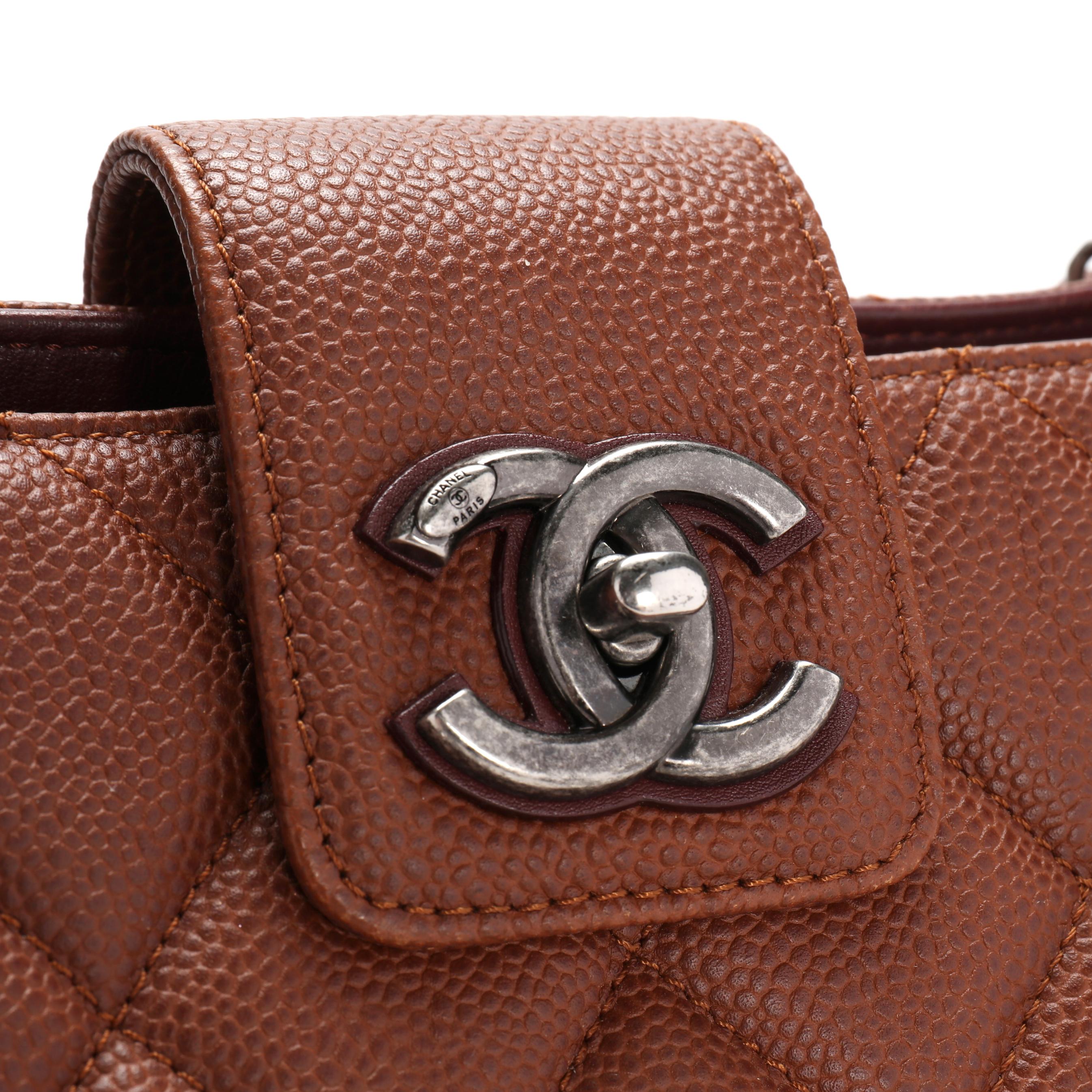 CHANEL キャビアレザー トートバッグ ブラウン Chanel Accordion Shopping Tote, in Brown (Lot 2016 - Luxury