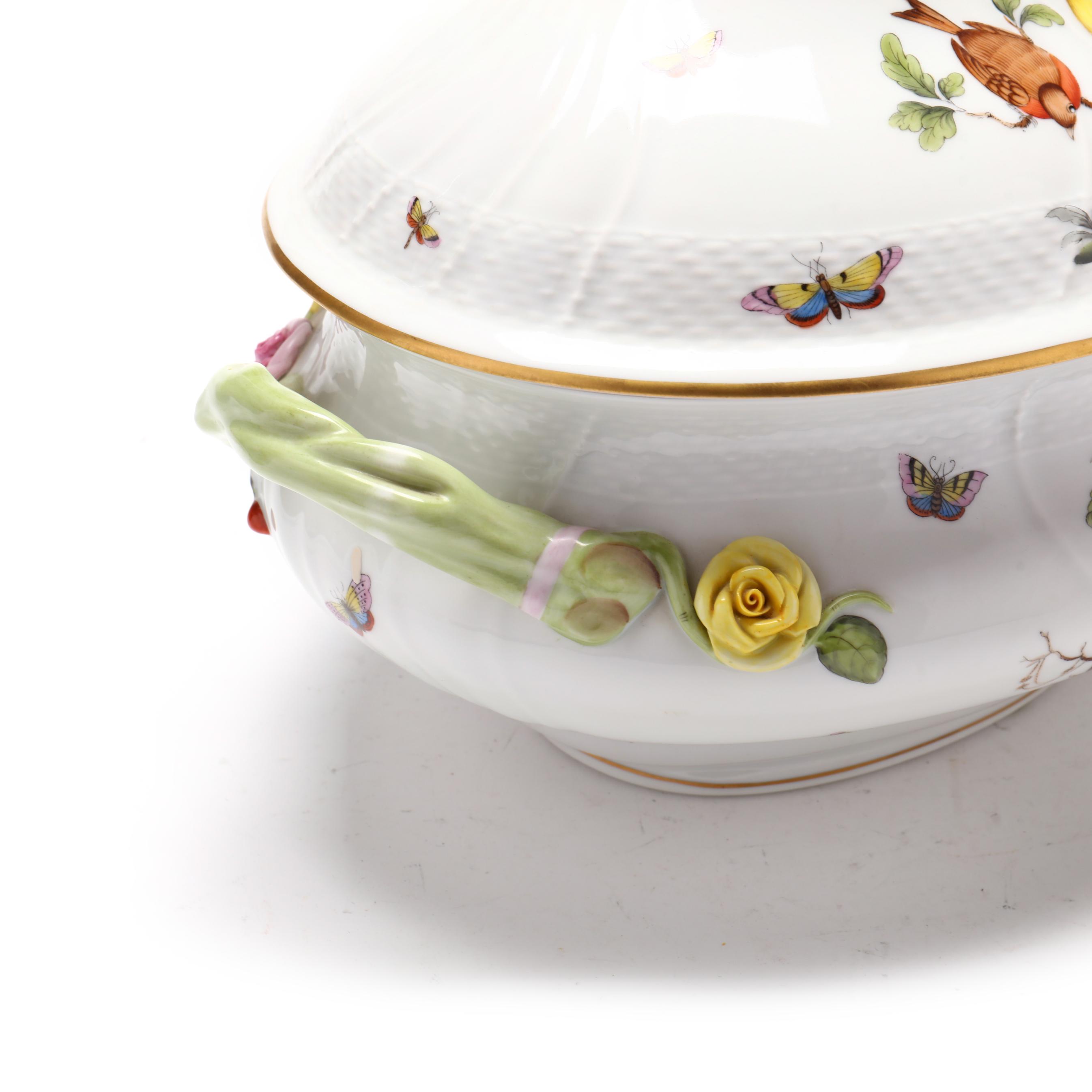 HEREND チューリン Herend Porcelain Rust Chinese Bouquet Egg Shape Trinket Box