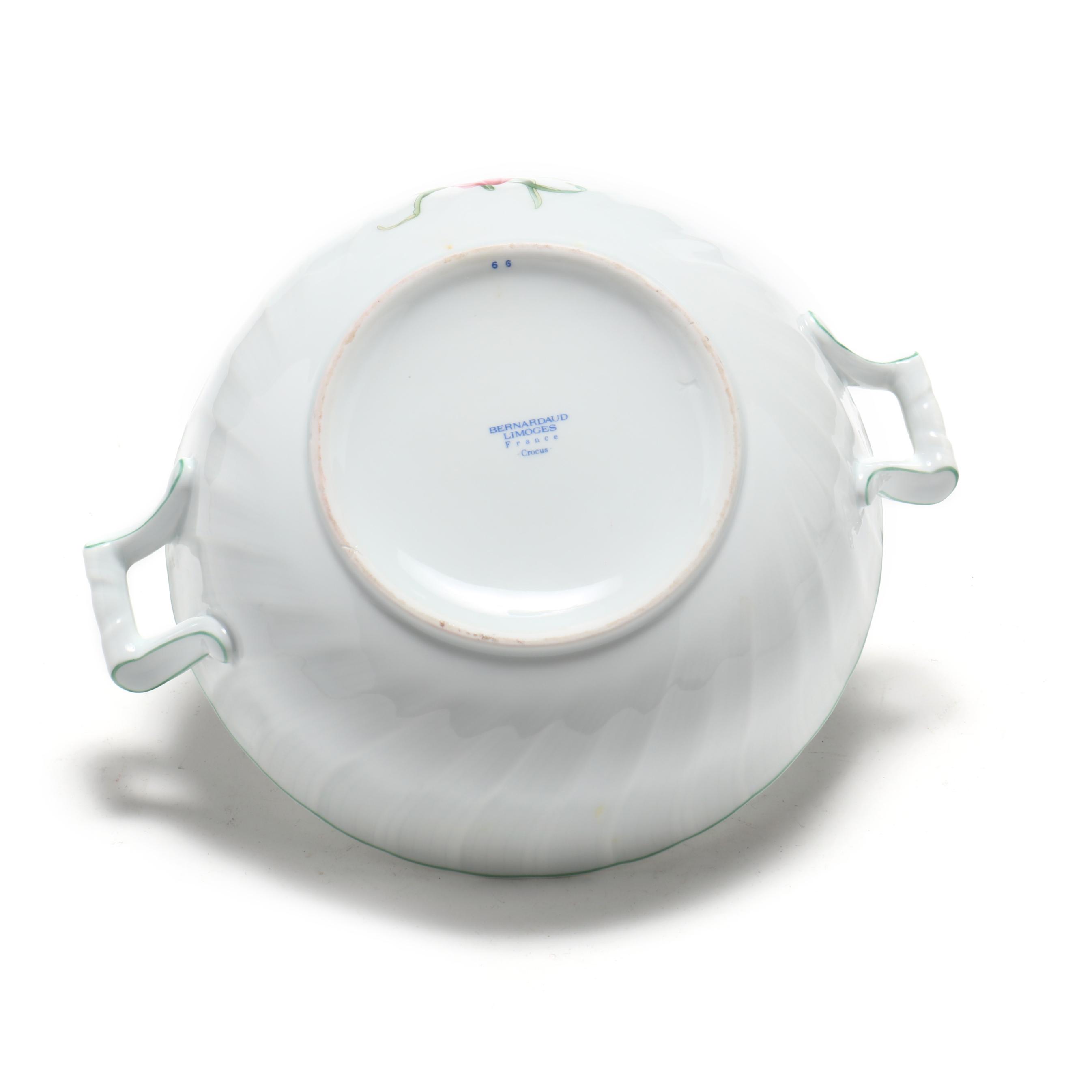 Bernardaud Limoges Crocus Tableware (Lot 2070 - )