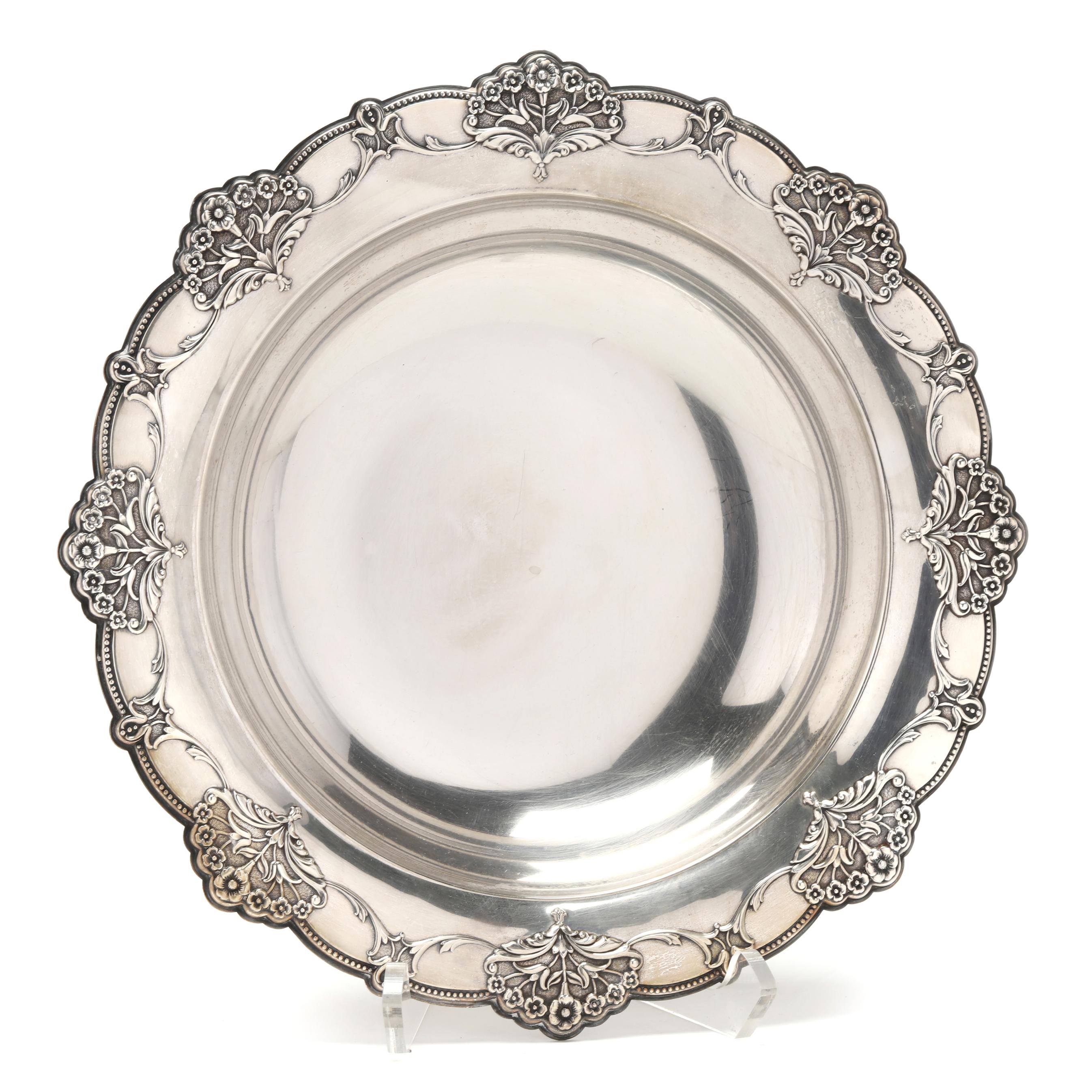 An International Queen's Lace Sterling Silver Vegetable Bowl (Lot