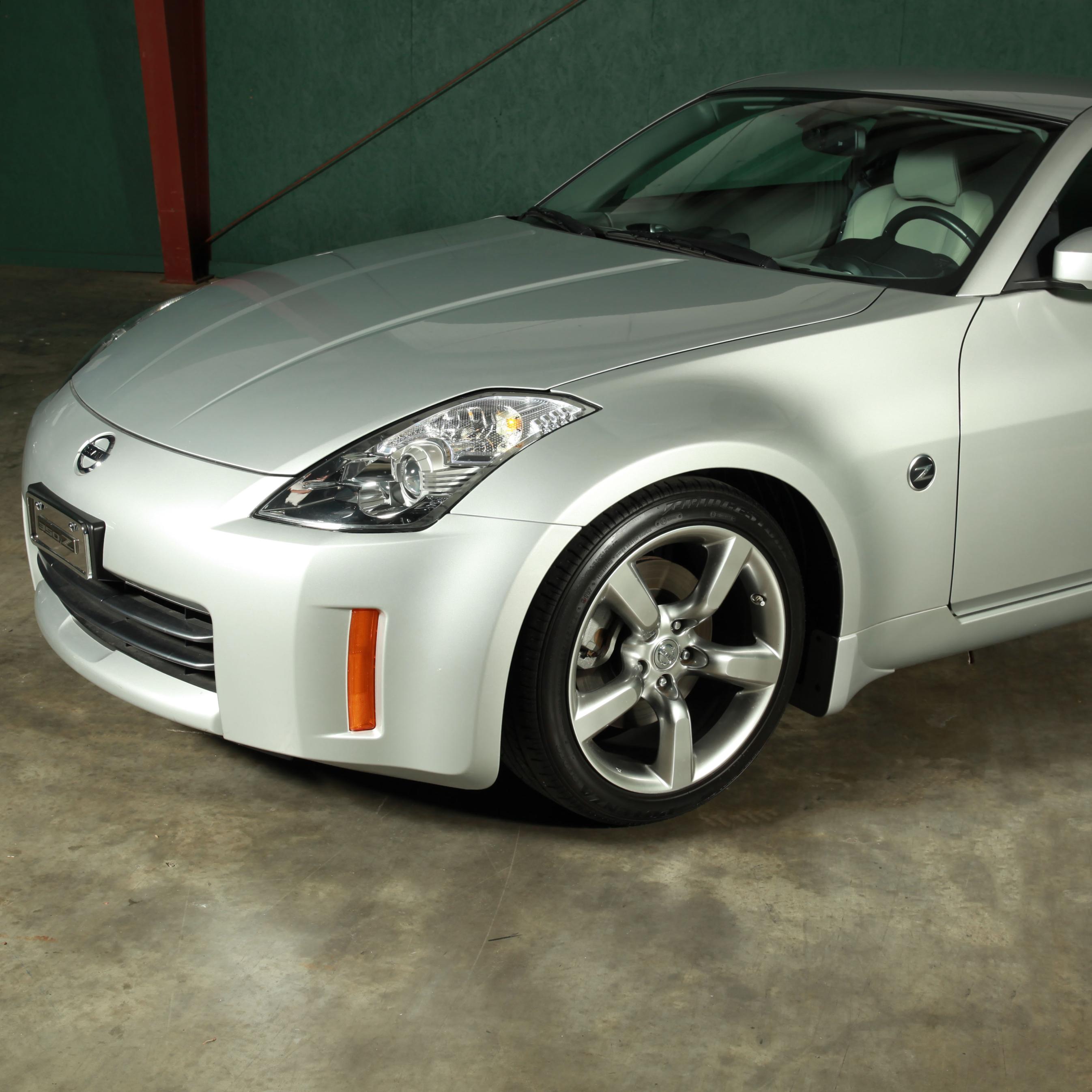 One Owner 7k Mile 2006 Nissan 350z Touring (Lot 6003 - Collector