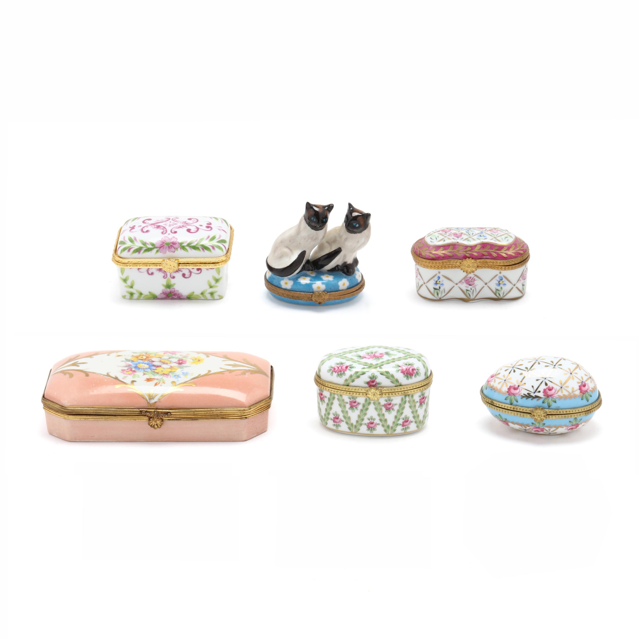 Six Porcelain Pill Boxes, including Limoges (Lot 1208 - December