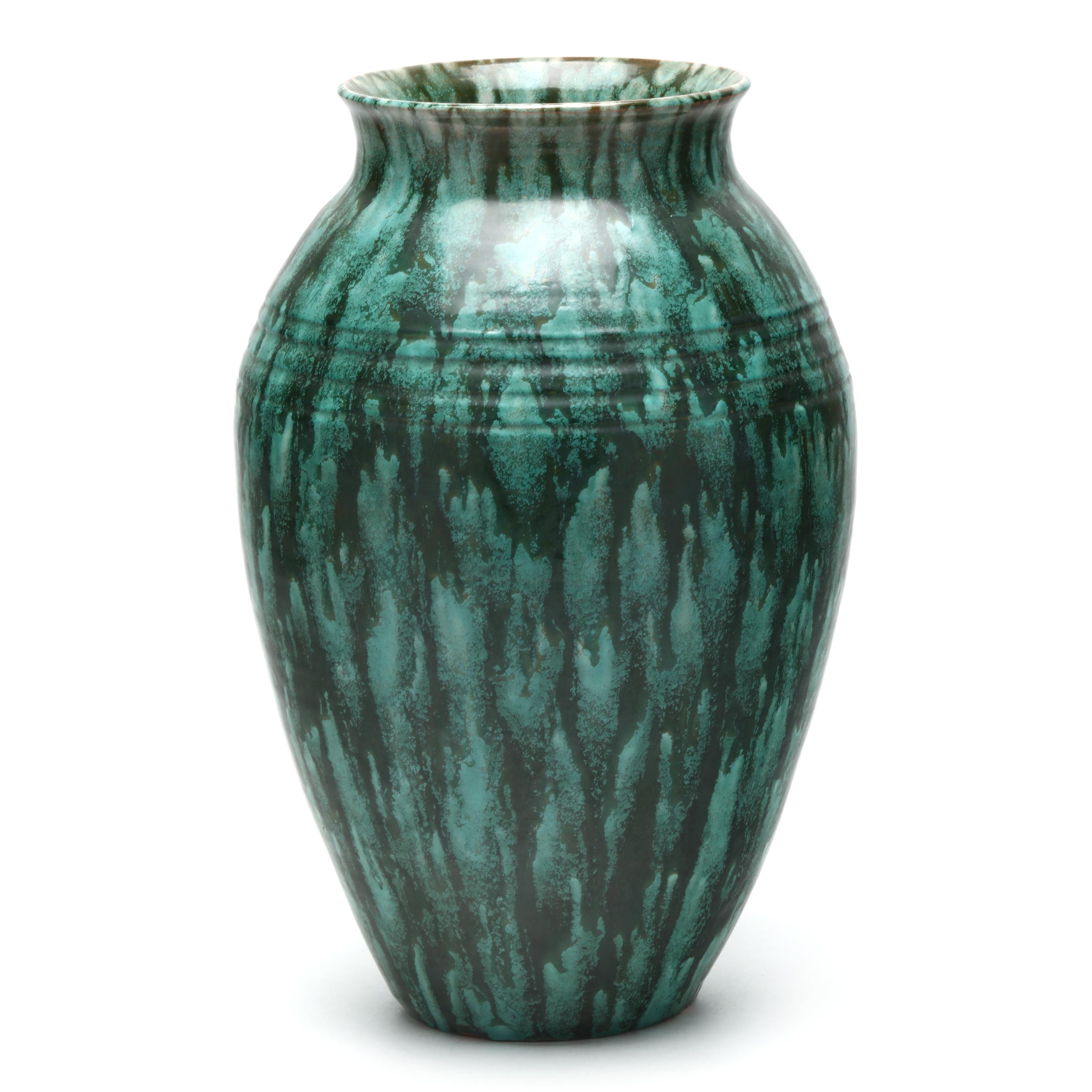 Attributed C. C. Cole (NC, 1887-1967), Tall Malachite Glazed Vase