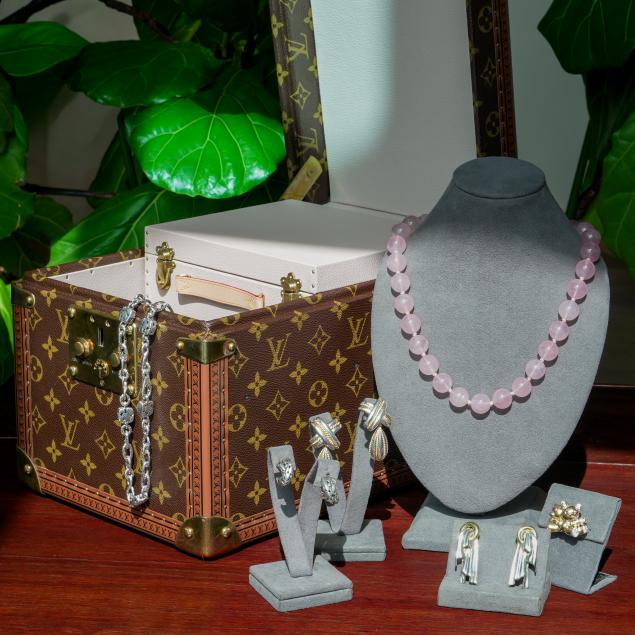 Estate Jewelry & Luxury Accessories Auction