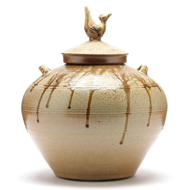 Selection of American & Southern Pottery