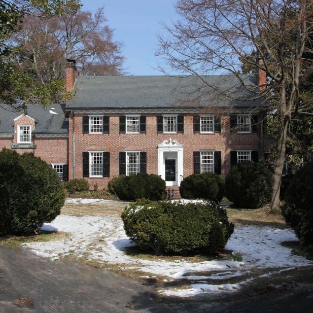 Estate Collection of Dr. & Mrs. R. L. Wright