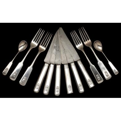 partial-set-of-russian-armorial-silver-flatware