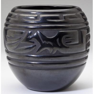 large-santa-clara-pueblo-blackware-bowl