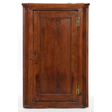 southern-hanging-corner-cabinet