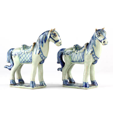 pair-of-chinese-porcelain-horses
