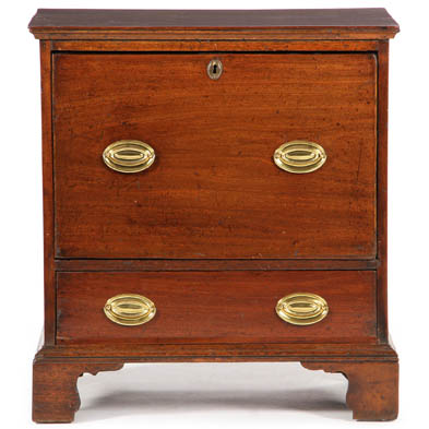 george-iii-diminutive-chest