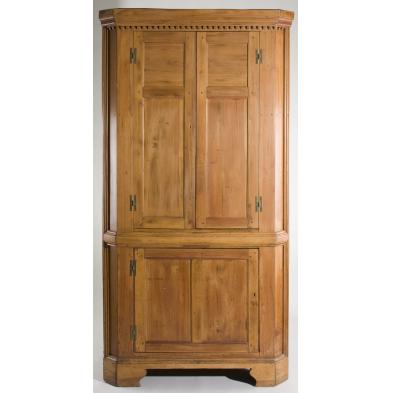 chippendale-cherry-corner-cupboard-mid-atlantic