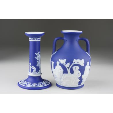 wedgwood-dark-blue-jasperware-amphora-form