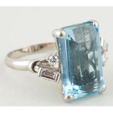 18kt-white-gold-aquamarine-diamond-ring
