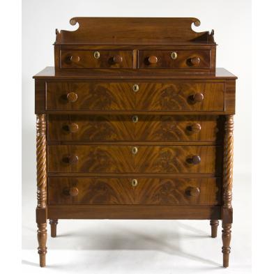 new-england-chest-of-drawers-ca-1820