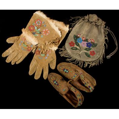 3-pieces-of-native-american-beadwork