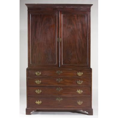 new-york-chippendale-mahogany-linen-press