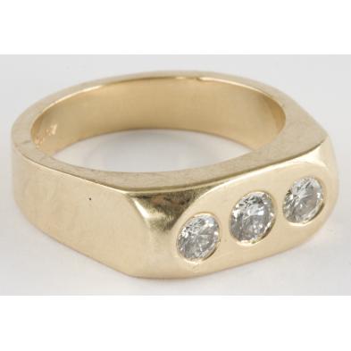 14kt-yellow-gold-and-diamond-gent-s-ring