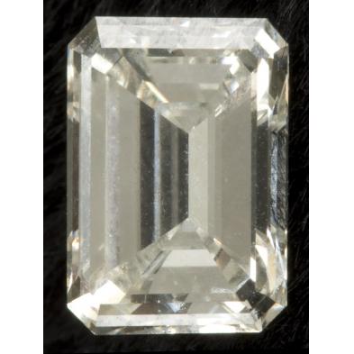 1-09-carat-emerald-cut-diamond-stone