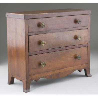 american-miniature-hepplewhite-inlaid-chest