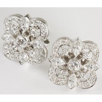 kwiat-18kt-white-gold-and-diamond-earrings