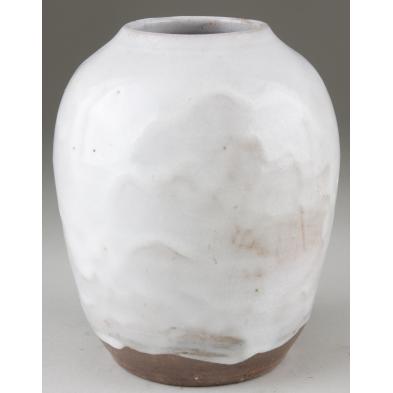 jugtown-nc-pottery-chinese-white-egg-vase