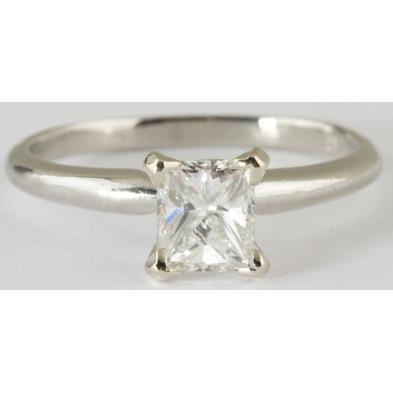 platinum-princess-cut-solitaire-ring