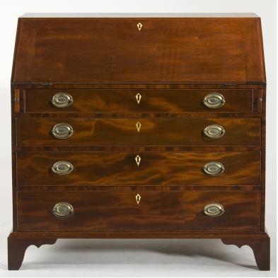 american-chippendale-slant-front-desk