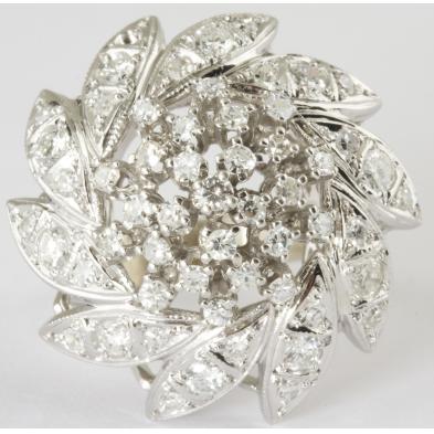 14kt-white-gold-lady-s-diamond-dinner-ring