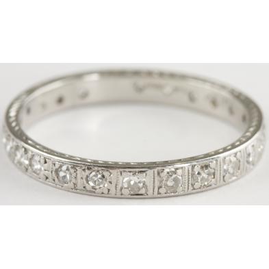 platinum-lady-s-eternity-wedding-band