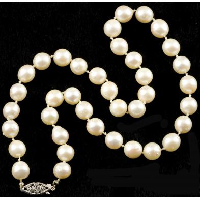 large-akoya-pearl-necklace