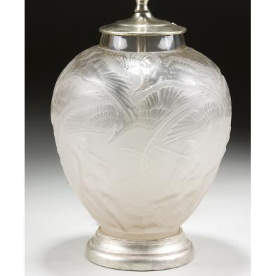 lalique-archers-vase-as-a-lamp