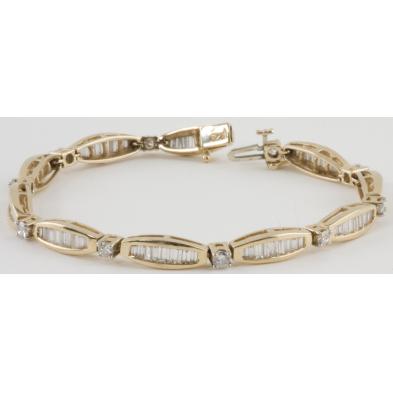 gold-and-diamond-bracelet