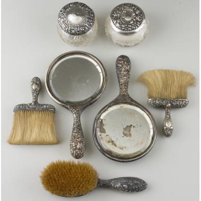 repousse-sterling-dresser-set