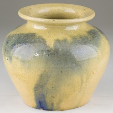 att-c-r-auman-north-carolina-pottery-rose-vase