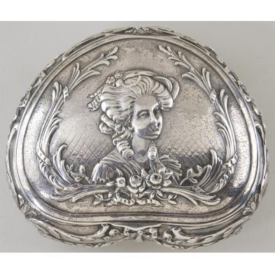 sterling-heart-shaped-dresser-box