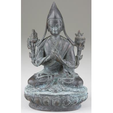 sino-tibetan-bronze-statuette-of-a-buddhist-lama