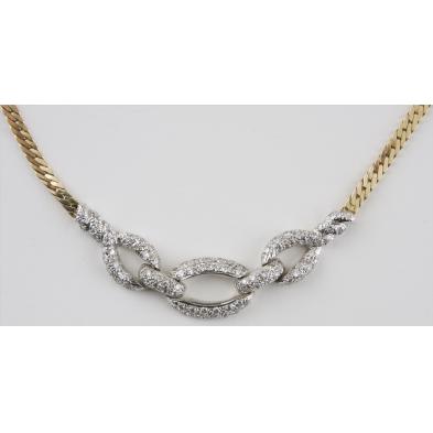 gold-and-diamond-necklace