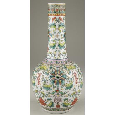 chinese-porcelain-famille-verte-bottle-vase