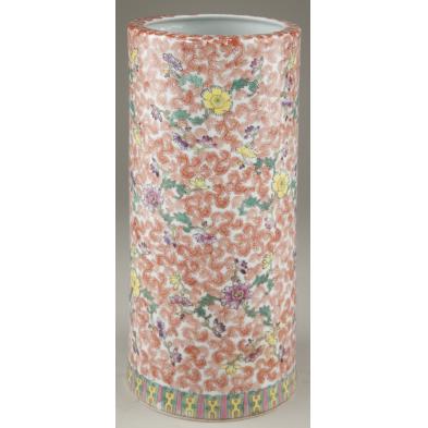 chinese-porcelain-feathered-cylinder-vase