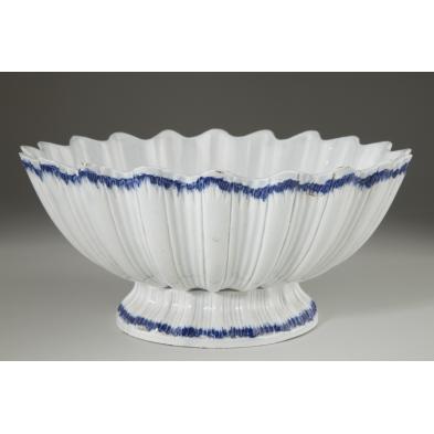 fine-pearlware-center-bowl